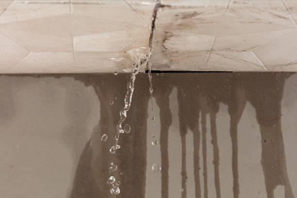 Professional Sewage Cleanup technician working in Traver, CA